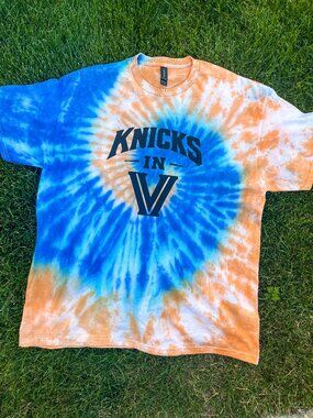 Adult XL Tie-Dye Short Sleeve Shirt - Knicks in Five